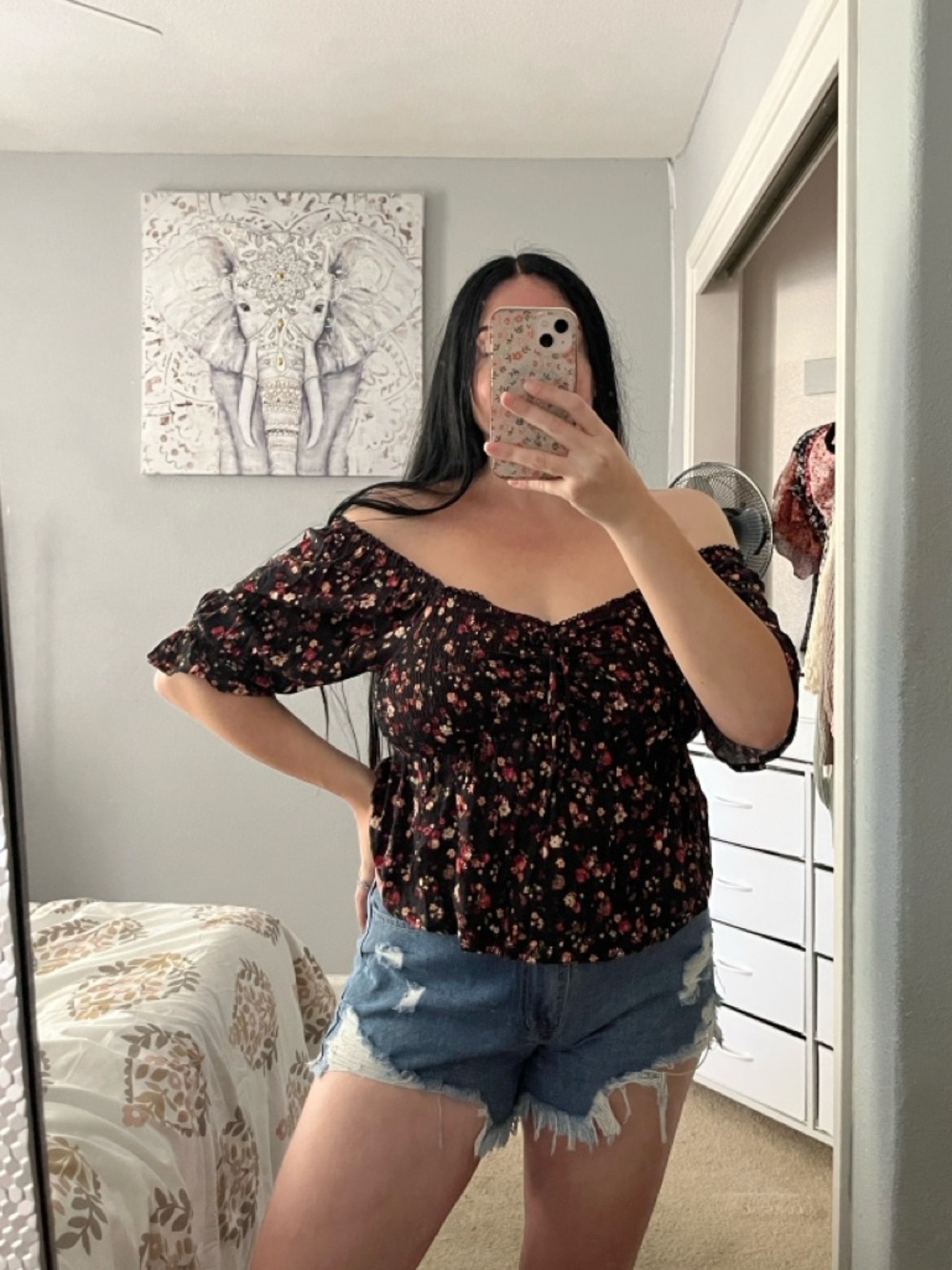 Arizona Jean Company Black Floral Smocked Puff Sleeve Sweetheart Top L Large